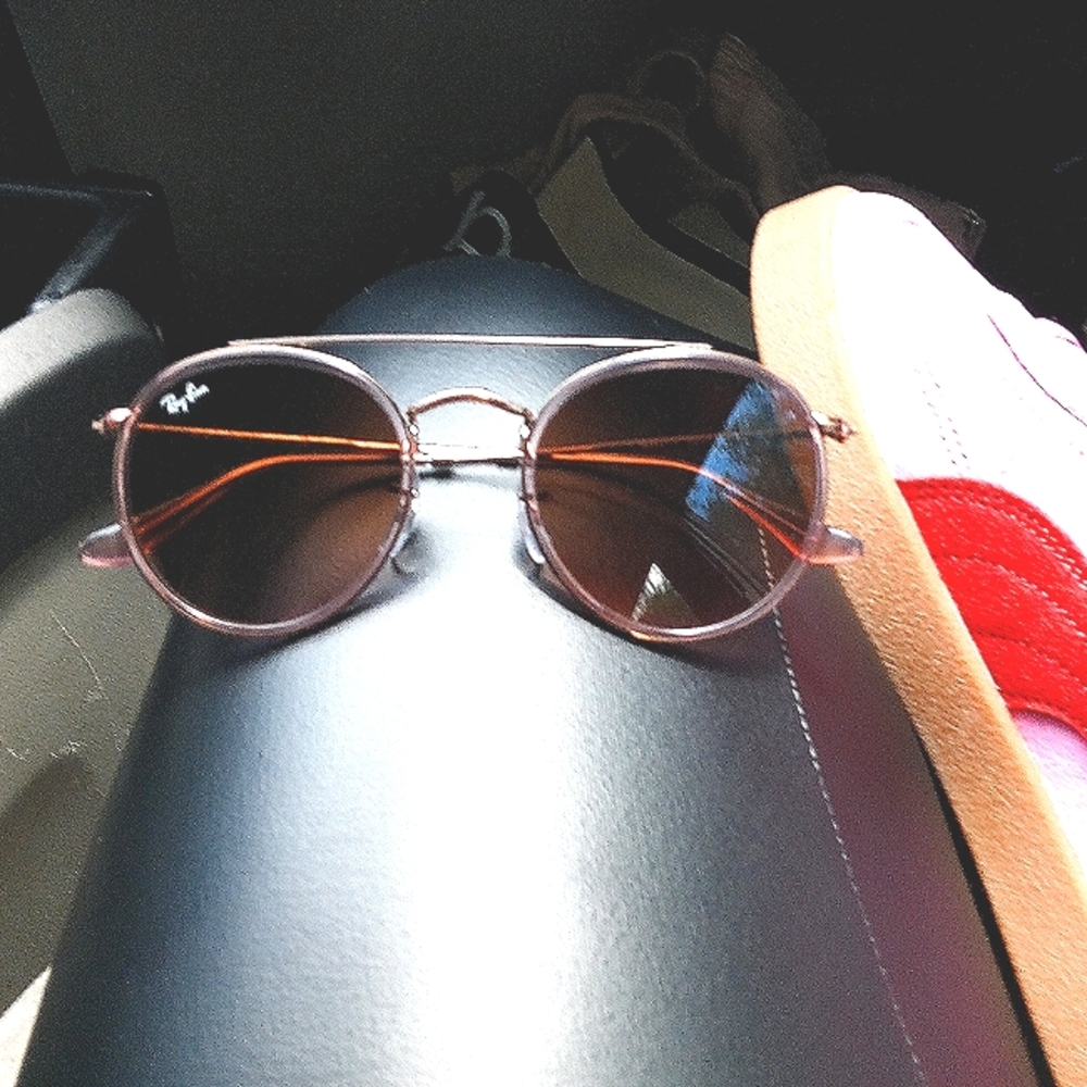 Ray Bans Pink and Gold Mirrored Aviators